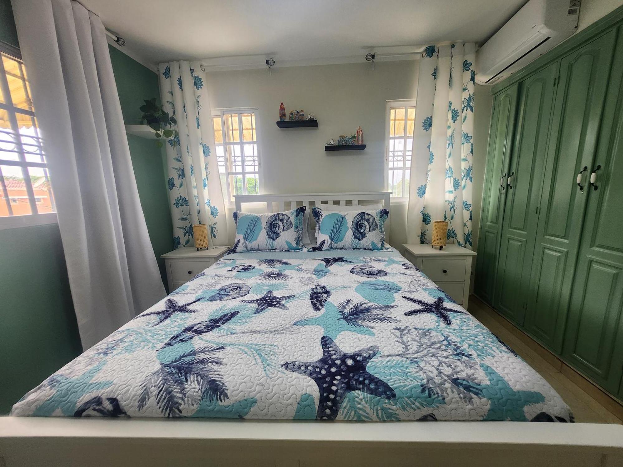 Casita Linda Larimar - 2Br Apartment With Rooftop, Bay Views, Fast Wifi, Near Beach In Barahona Eksteriør billede